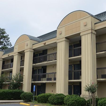 Budgetel Inn & Suites Macon Exterior photo