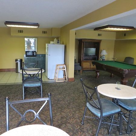 Budgetel Inn & Suites Macon Exterior photo